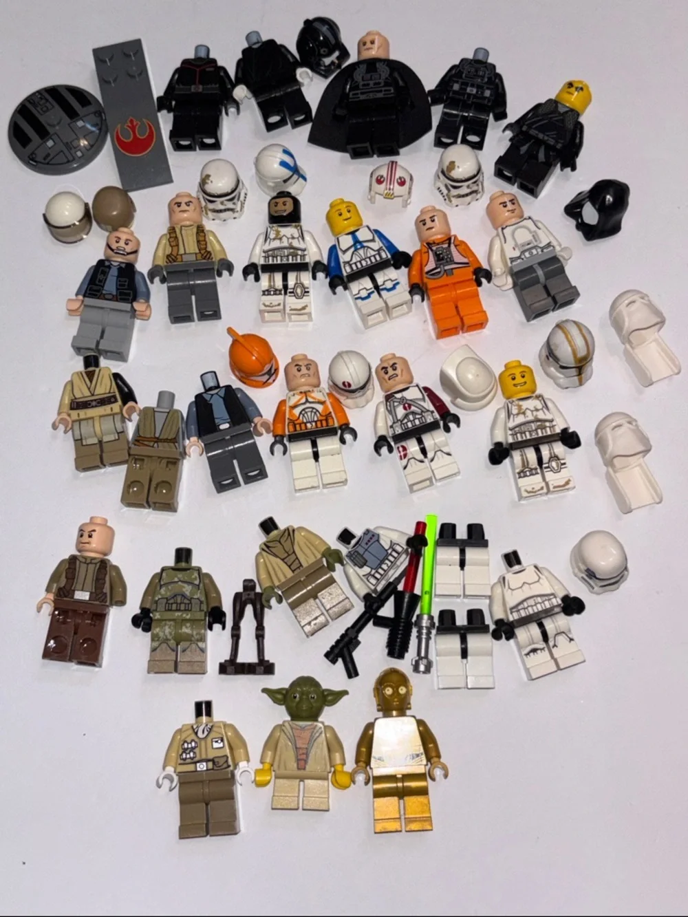 Assorted Star Wars LEGO Minifigure Lot - White, Tan, Black, Orange Accents